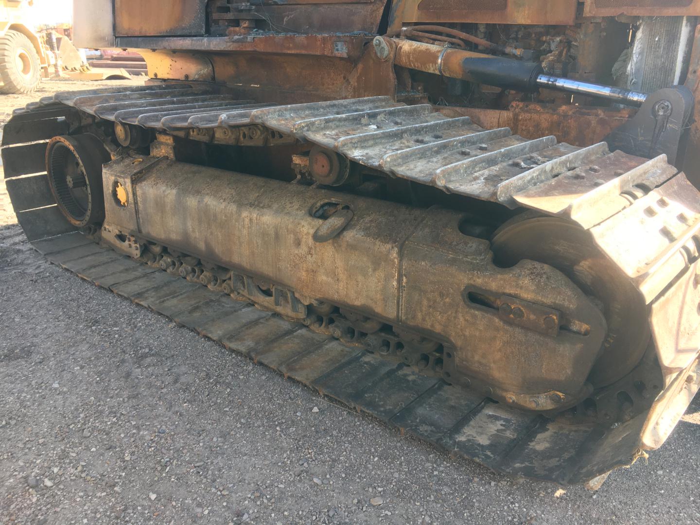 ./imagenes/INVOICE/2019/16237/BULLDOZER JOHN DEERE_750K (3).JPG